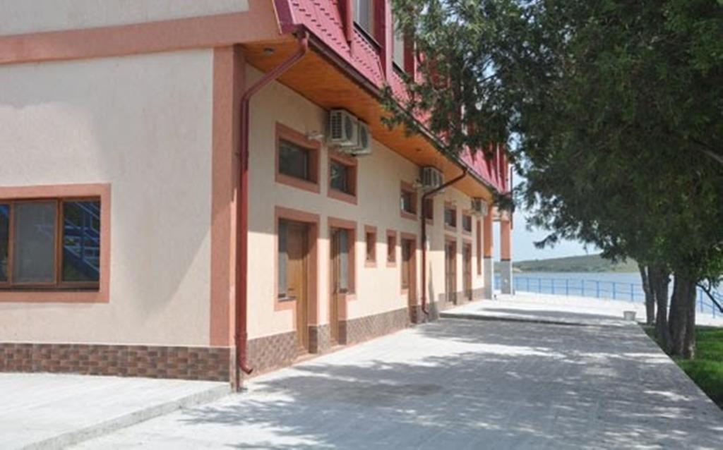Hotel Complex Domneasca Seimeni Exteriér fotografie
